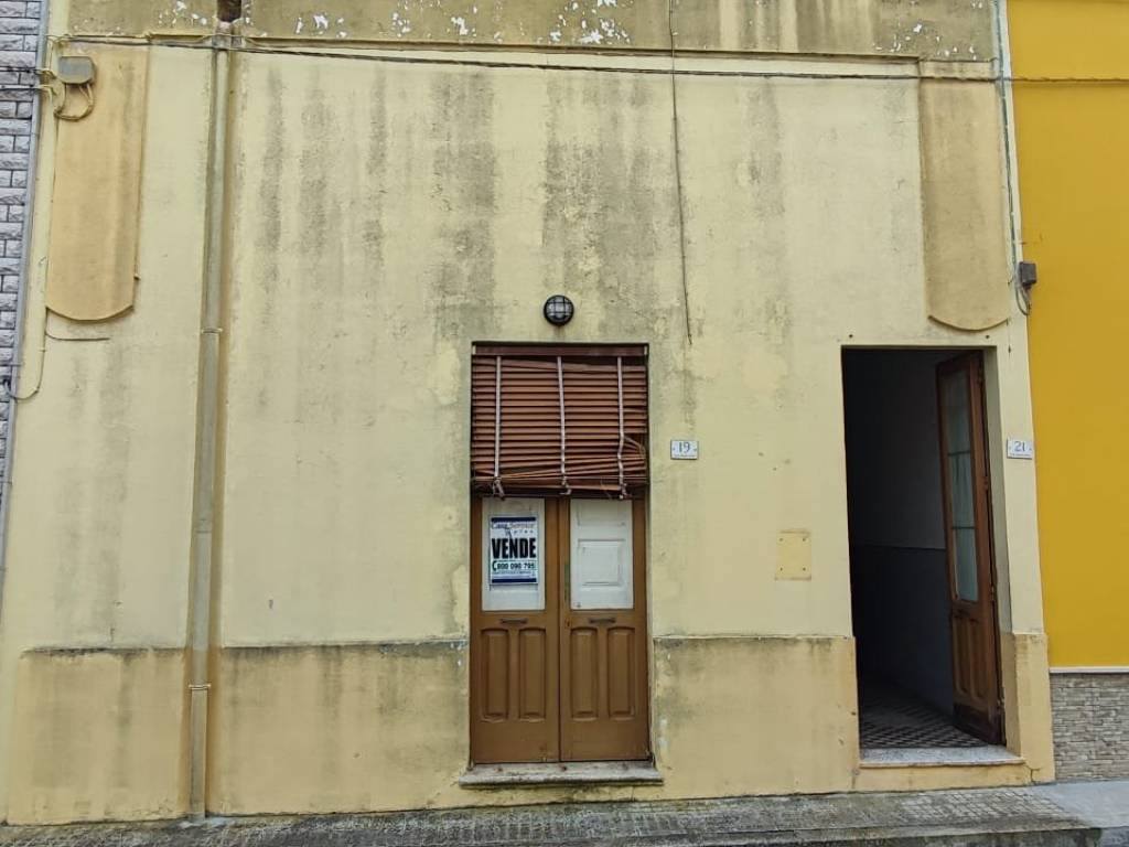 Casa indipendente a Neviano in Via Guglielmo Marconi - Foto 2