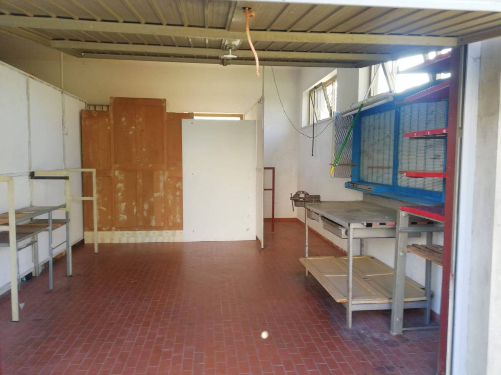 Box / garage a Montesilvano in Via Nicola Barbato, 14 - Foto 5