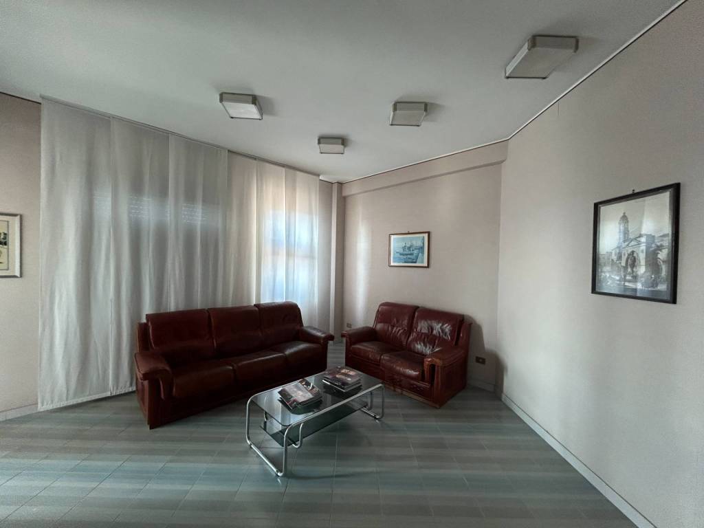 Immobile a Barletta in via Vecchia Madonna dello Sterpeto - Foto 4