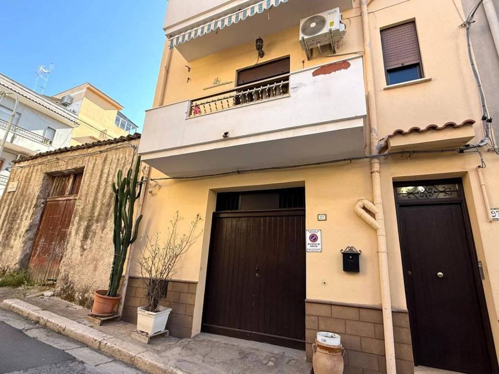 Casa indipendente a Balestrate in Via Colombo 97 - Foto 5