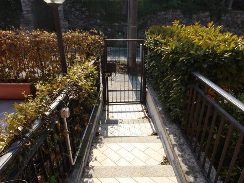 Appartamento a Stresa in Via per Magognino, 53 - Foto 3