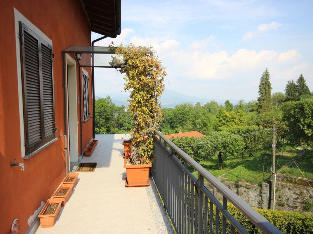 Appartamento a Stresa in Via per Magognino, 53 - Foto 5
