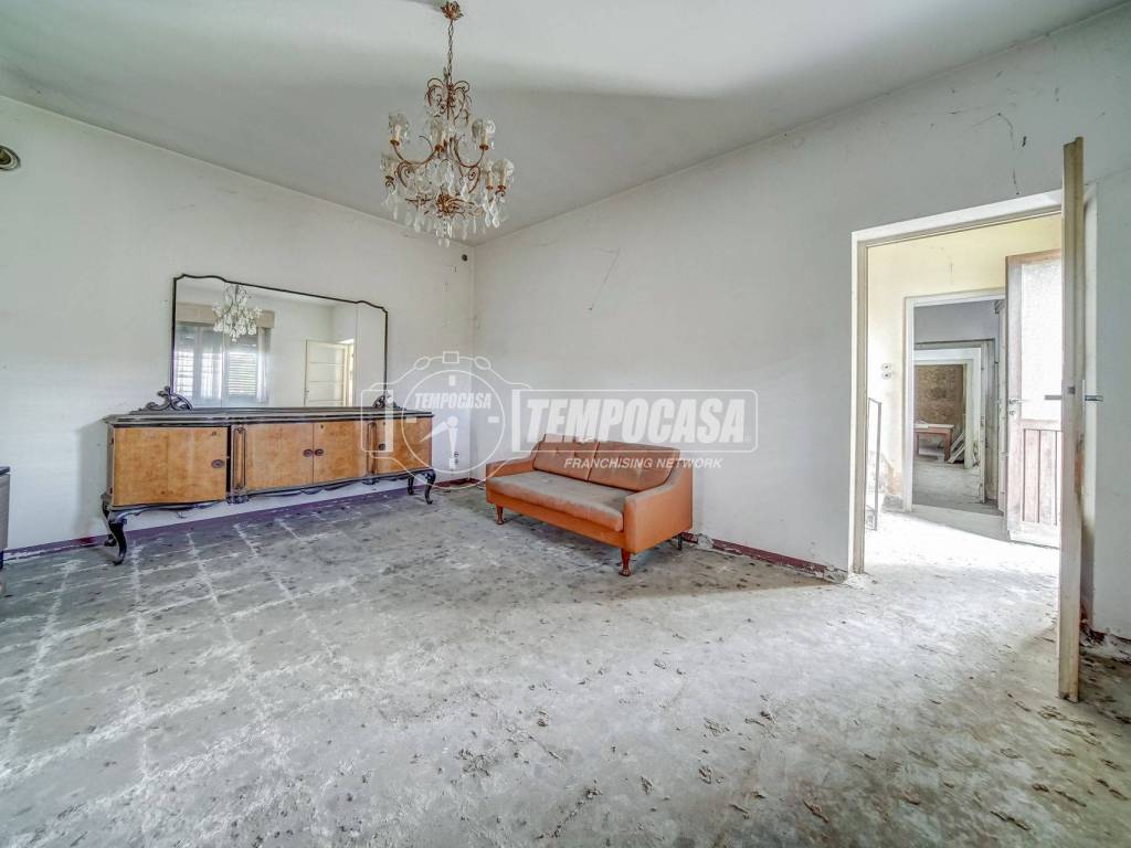 Casa indipendente a Angera in Via Galileo Galilei, 52 - Foto 4