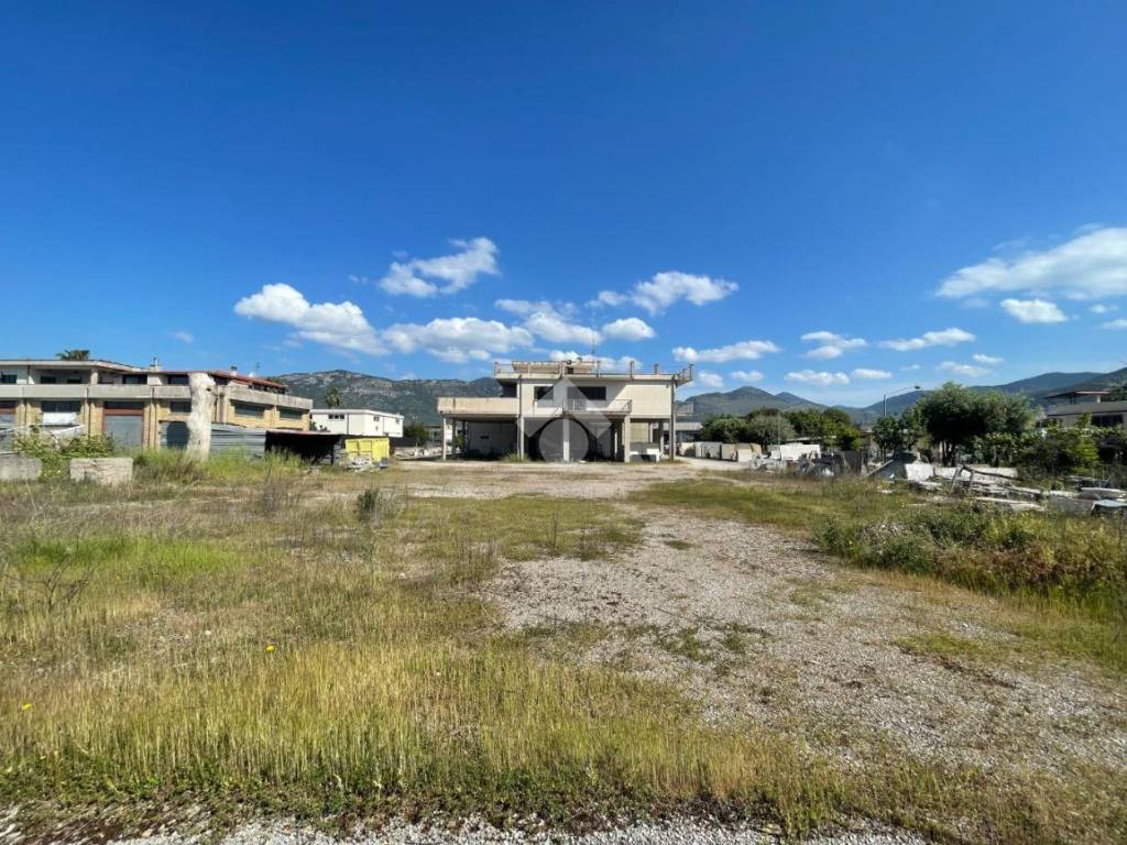 Appartamento a Terracina in Viale Delle Industrie - Foto 5