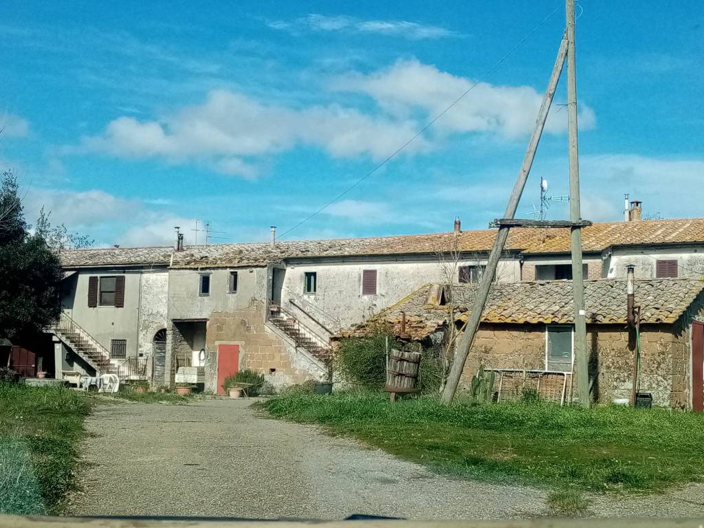 Rustico / casale a Sorano in Strada Provinciale Montorio - Foto 4