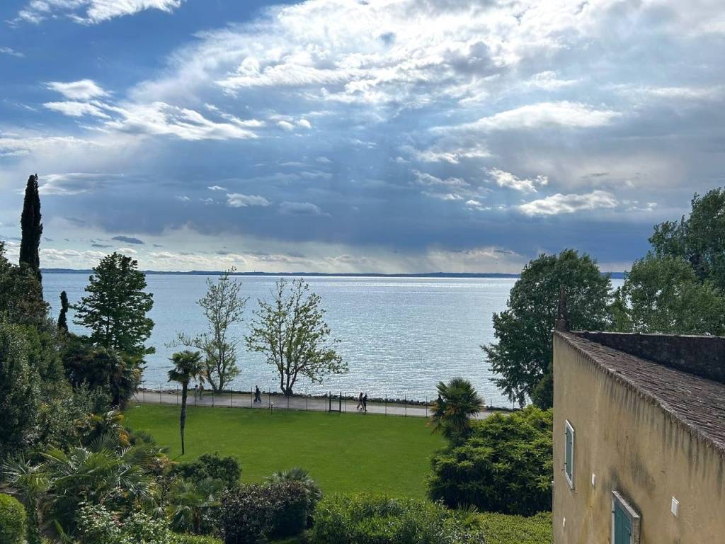 Appartamento a Lazise in Via della Pergolana, 15 - Foto 2