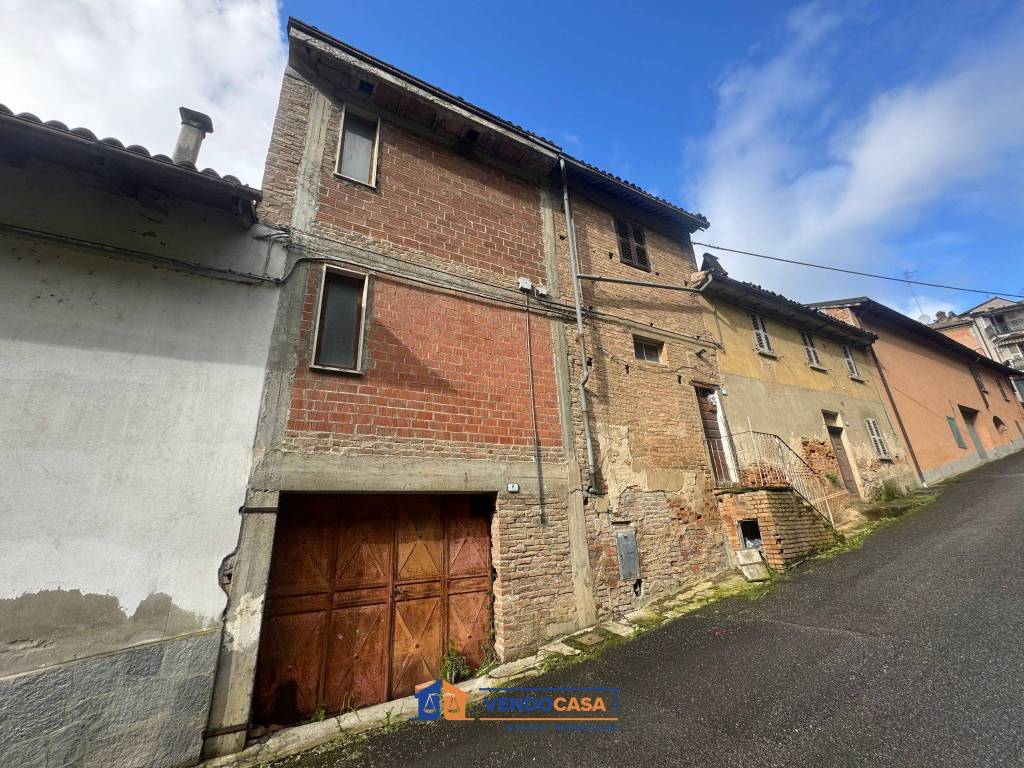 Casa indipendente a Nizza monferrato in Viale dei Partigiani, 21 - Foto 4