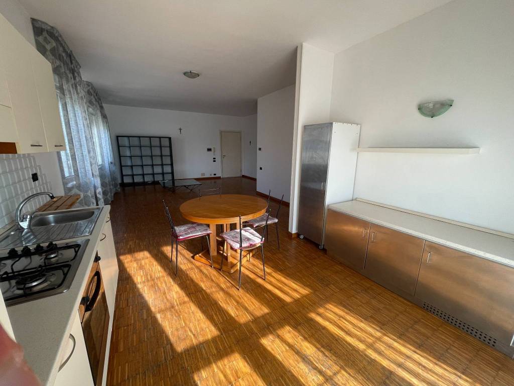 Appartamento a Civitanova marche in Via Palestro, 3 - Foto 2