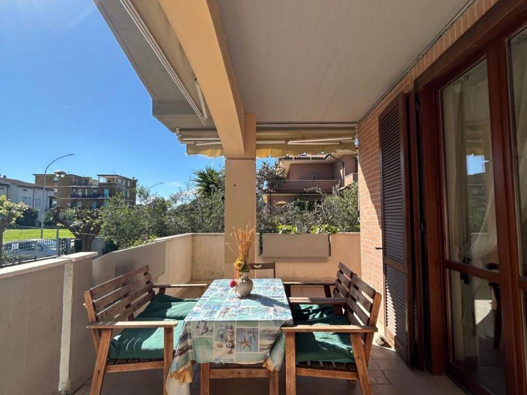 Appartamento a Follonica in Via Litoranea, 161 - Foto 4