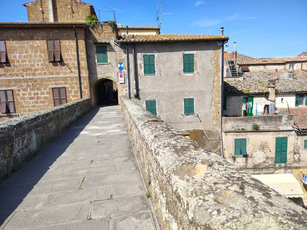 Appartamento a Pitigliano in Via del Bastione - Foto 3