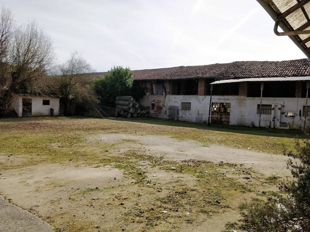 Casa indipendente a Crescentino in Strada Torino, 92 - Foto 3