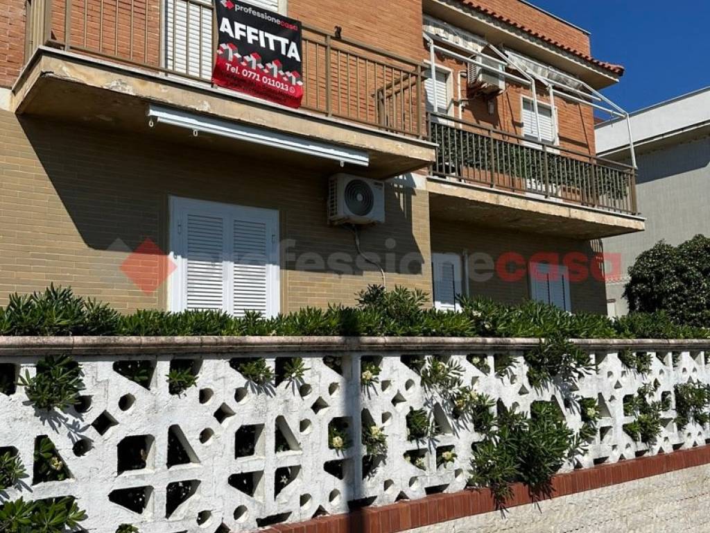 Appartamento a Minturno in Via Severino Gazzelloni - Foto 2
