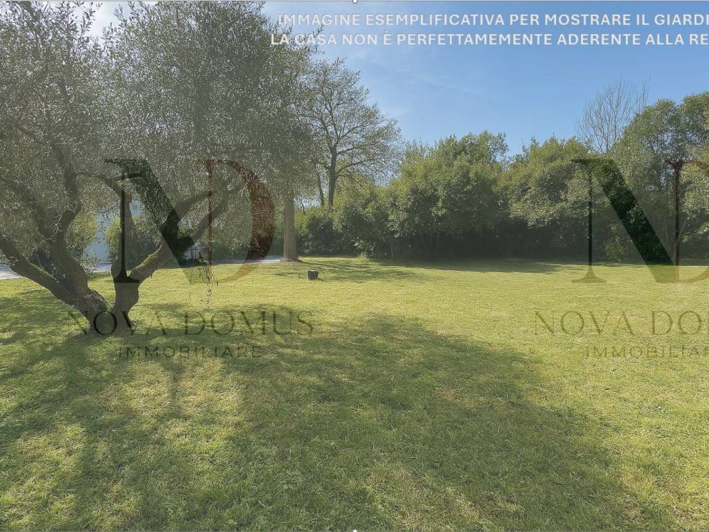 Villa a Castelnuovo magra in Via degli Ulivi, 58 - Foto 4