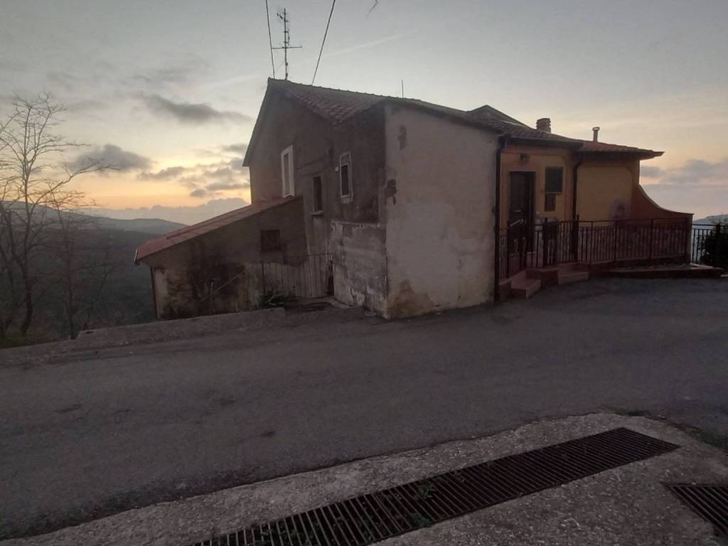 Appartamento a Laureana cilento in Via Cesare Battisti, 2 - Foto 5