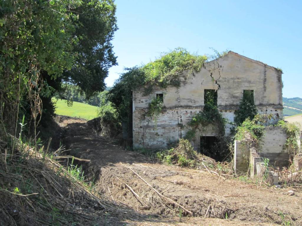 Rustico / casale a Fermo in Contrada Camera di Fermo - Foto 3