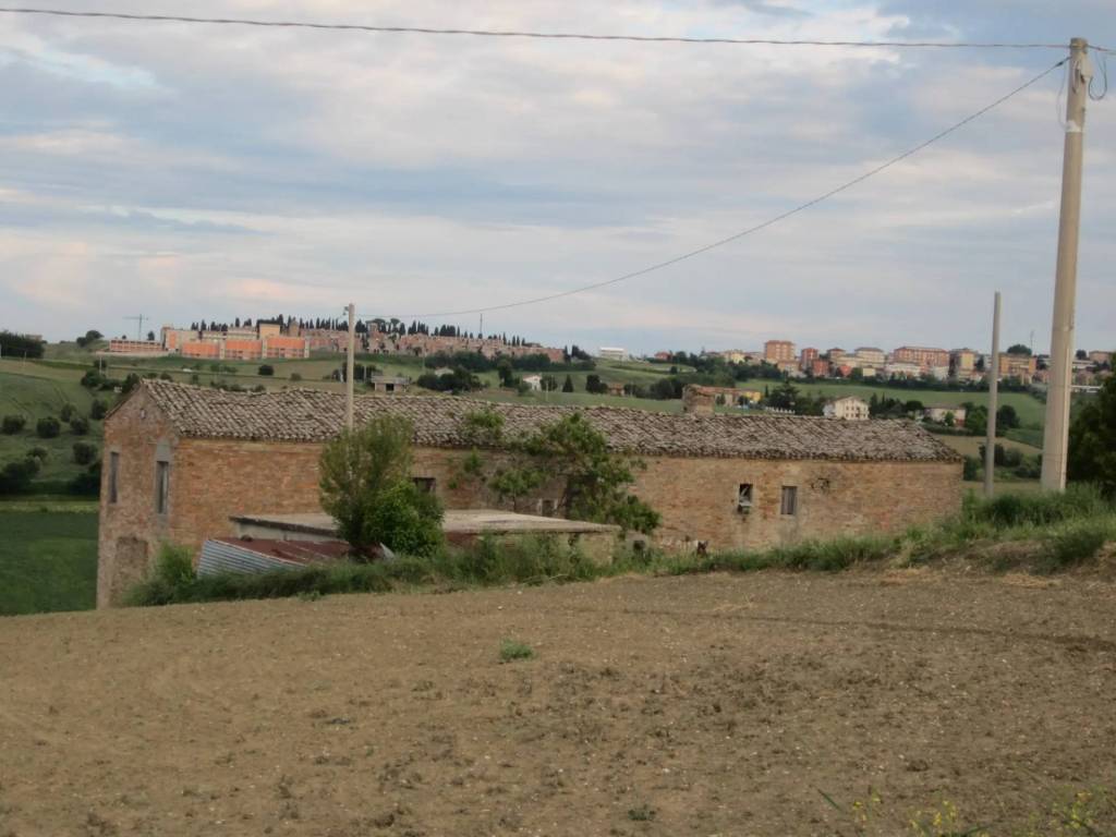 Rustico / casale a Fermo in Contrada Vallasciano - Foto 2