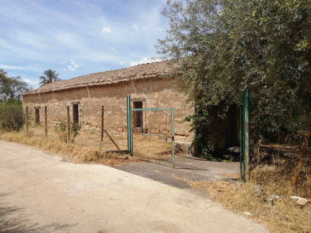 Terreno a Carlentini in C.DA CILLEPI - Foto 2