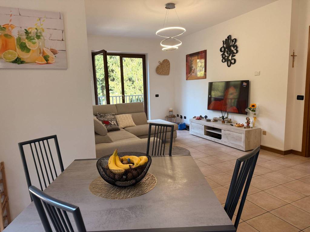 Appartamento a Asso in Via Dosso, 41 - Foto 5