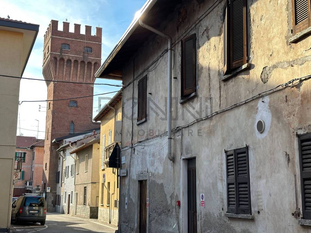 Rustico / casale a Lonate ceppino in Via 4 Novembre - Foto 2