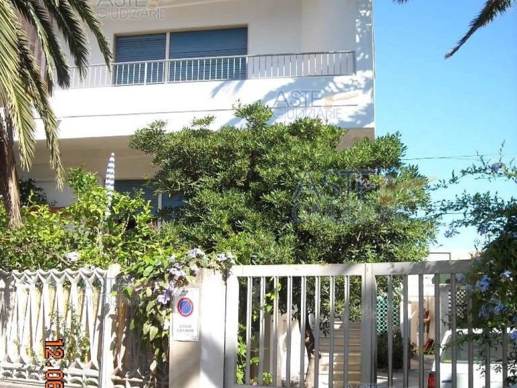Appartamento a Cagliari in Viale Poetto, 124 - Foto 2