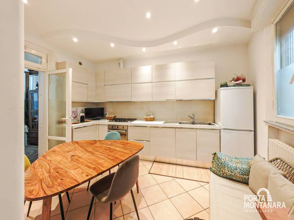 Casa indipendente a Rimini in Via Giovanni Venerucci, 33 - Foto 3