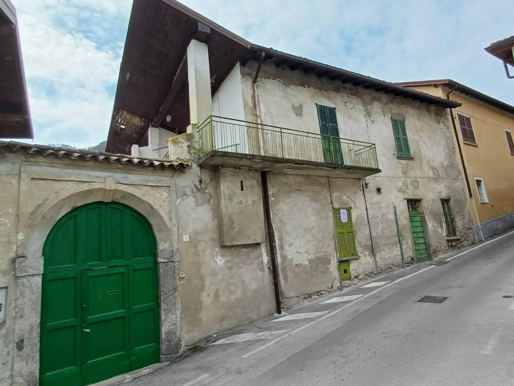 Casa indipendente a Airuno in Via San Francesco, 5 - Foto 2