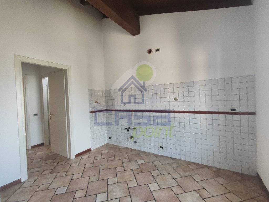 Appartamento a Cappella de' picenardi in via xxv aprile - Foto 5