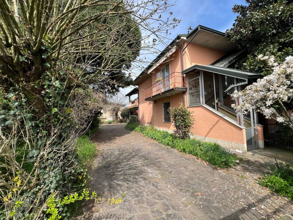 Villa a Orio litta in via manzoni - Foto 3