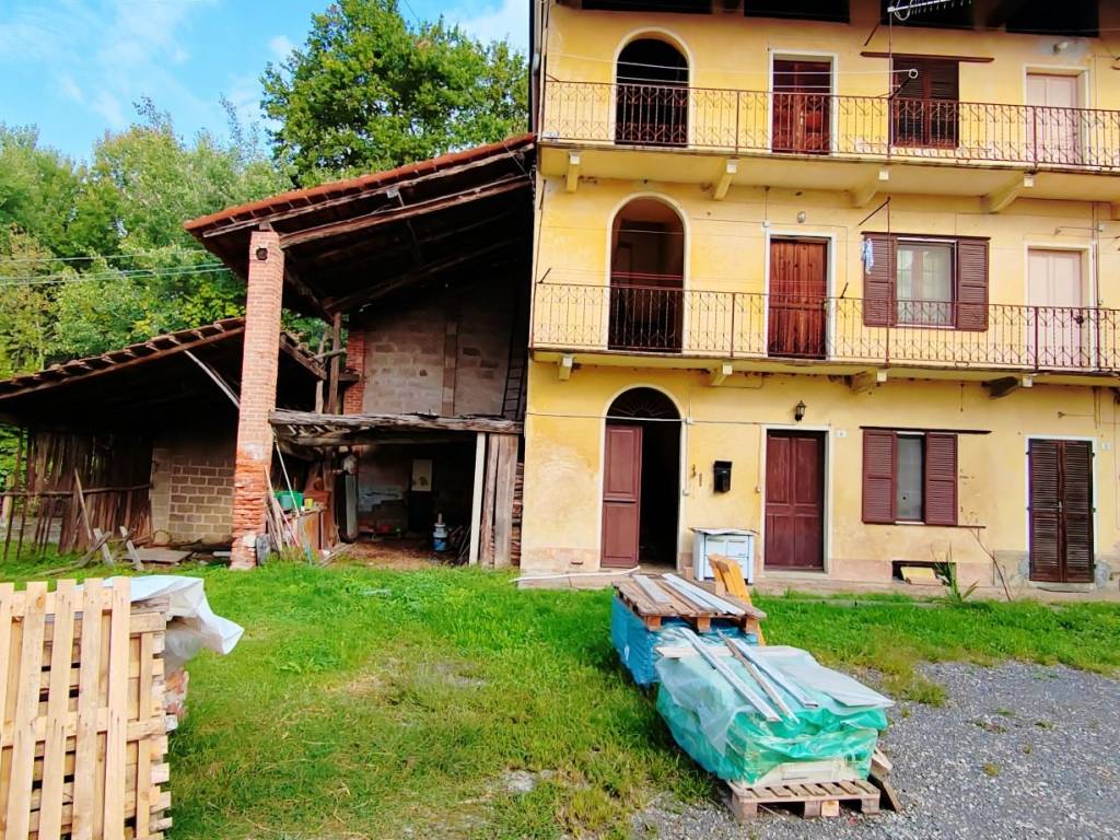 Rustico / casale a Roasio in Via Statale, 3 - Foto 4