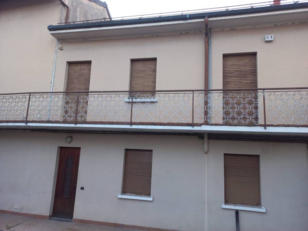 Villa a Albizzate in Piazza San Marco, 5 - Foto 3