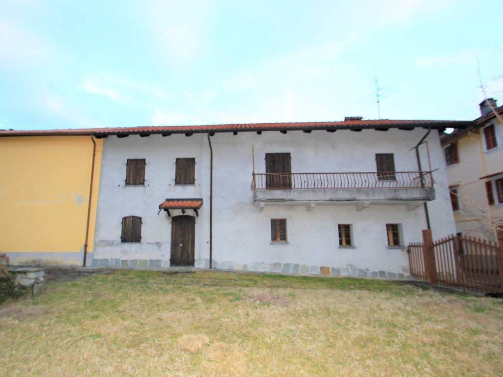 Villetta a schiera a Donato in Via Castello, 1 - Foto 2