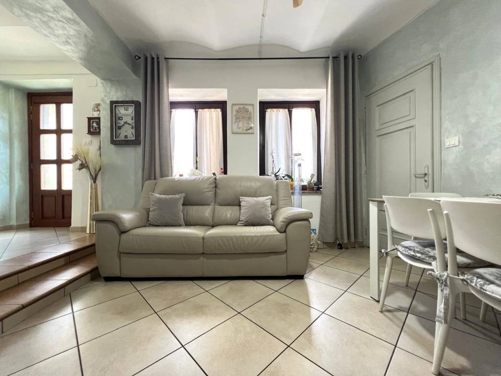 Casa indipendente a Canale in Via Lame - Foto 3