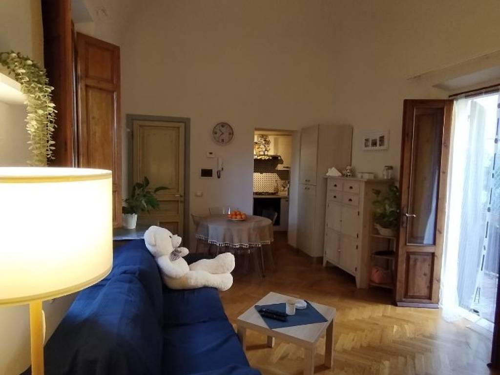 Appartamento a Pisa in Piazza Giuseppe Mazzini - Foto 2