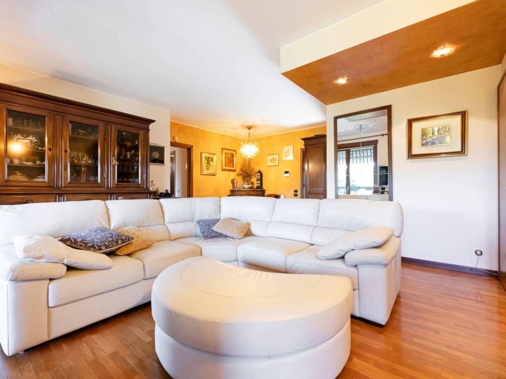 Appartamento a Milano in Via Adelaide Coari, 11 - Foto 3