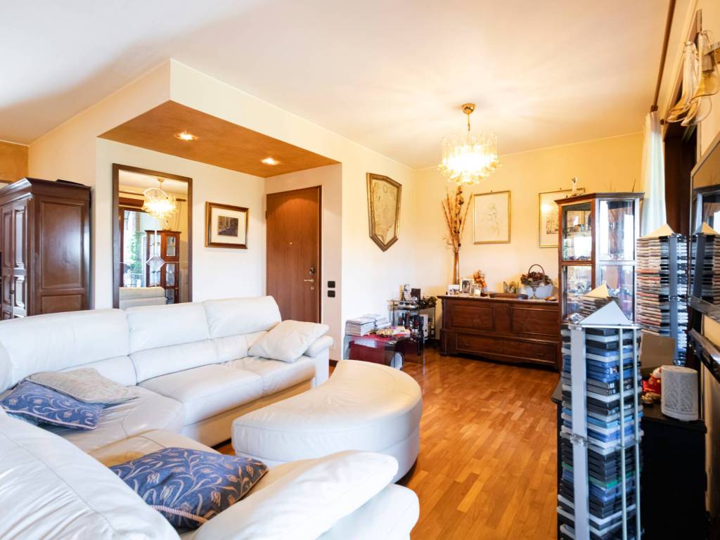 Appartamento a Milano in Via Adelaide Coari, 11 - Foto 4