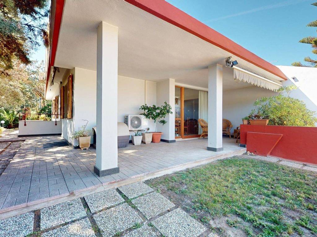 Casa indipendente a Quartu sant'elena in Via Meilogu - Foto 4