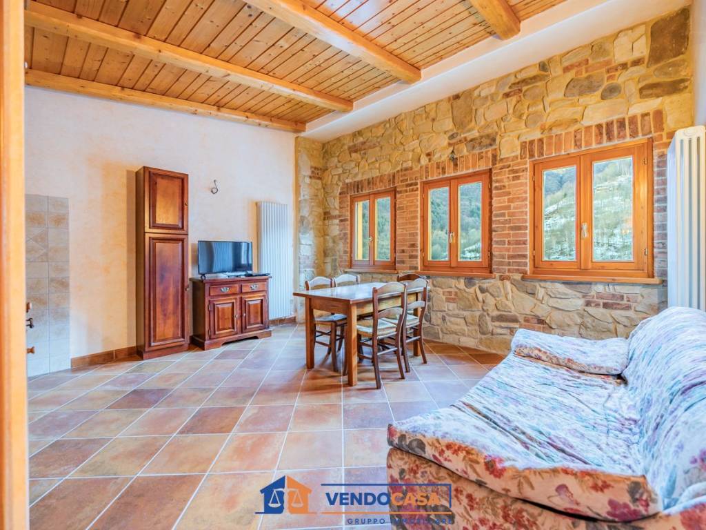 Appartamento a Limone piemonte in Strada Regionale del Colle di Tenda, 57 - Foto 2