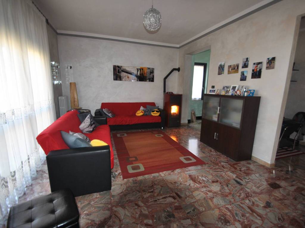Villa a Vercelli in Via Terracina - Foto 2