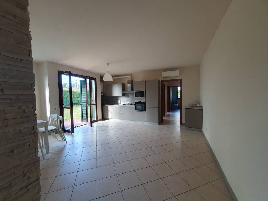 Appartamento a Castelnuovo rangone in Via Zenzalose, 30 - Foto 4