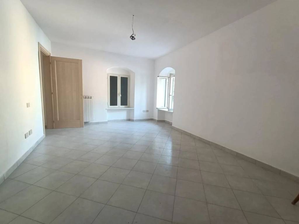 Appartamento a Ameglia in Via Agostino Paci S.N.C. - Foto 2