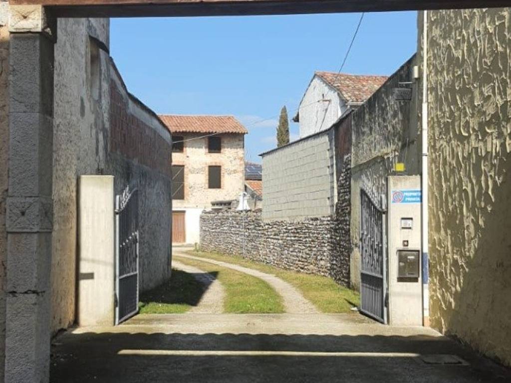 Rustico / casale a Mereto di tomba in Via Trento e Trieste, 5 - Foto 3