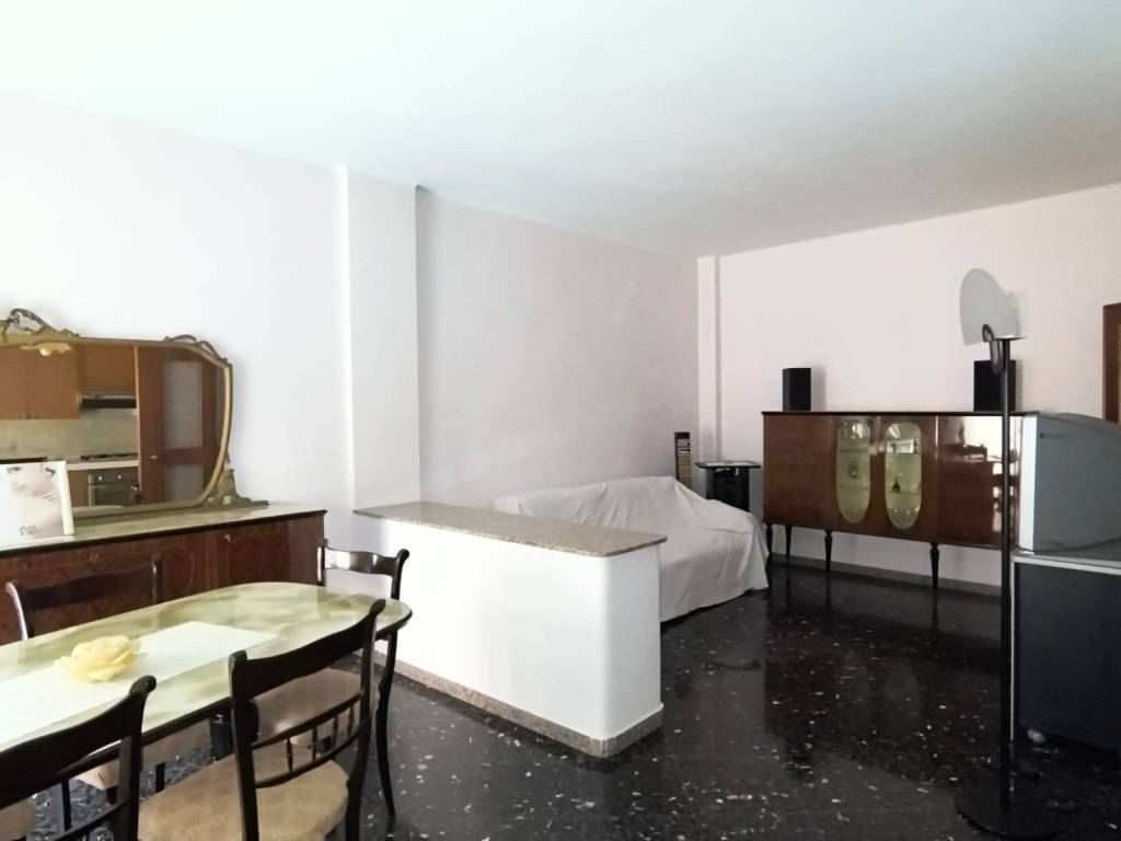 Appartamento a Monopoli in Via Nino Bixio - Foto 4
