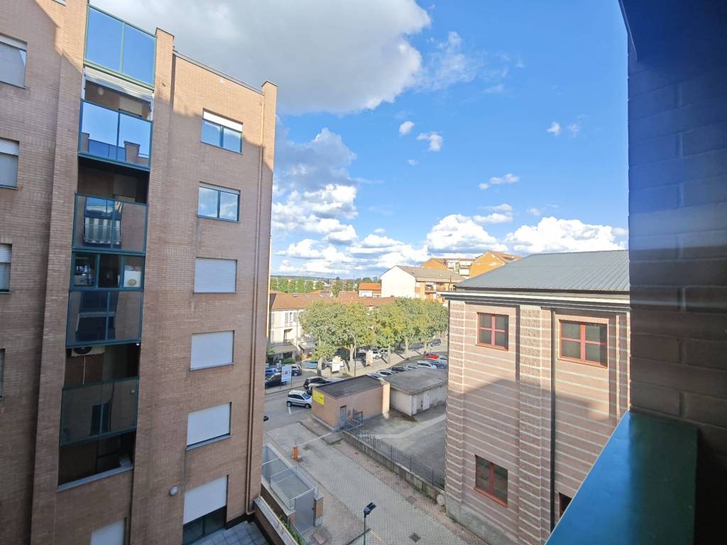 Appartamento a Asti in Corso Felice Cavallotti - Foto 2