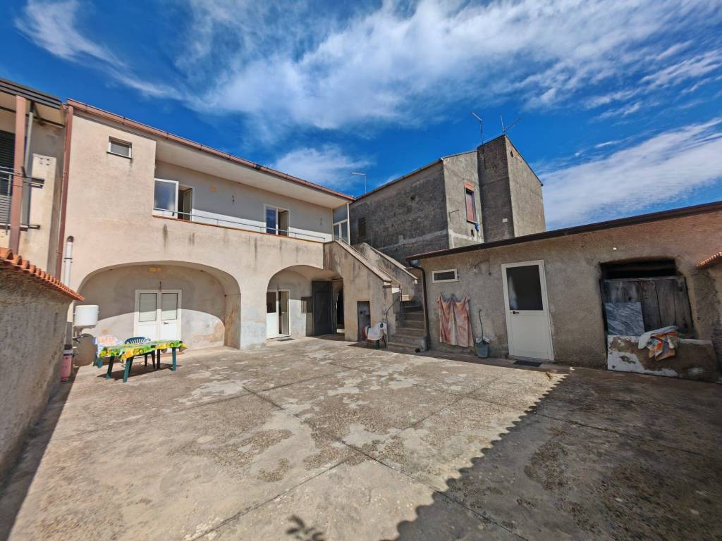 Casa indipendente a Caserta in Via Carlo Rapugliano, 2 - Foto 2