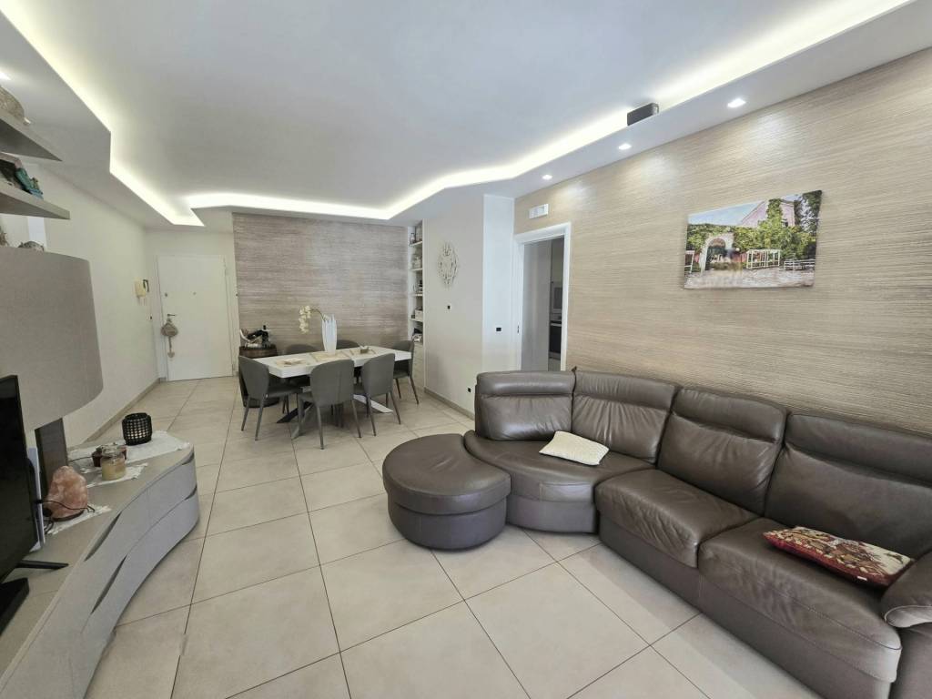 Appartamento a Bisceglie in Via Martin Luther King, 11 - Foto 2