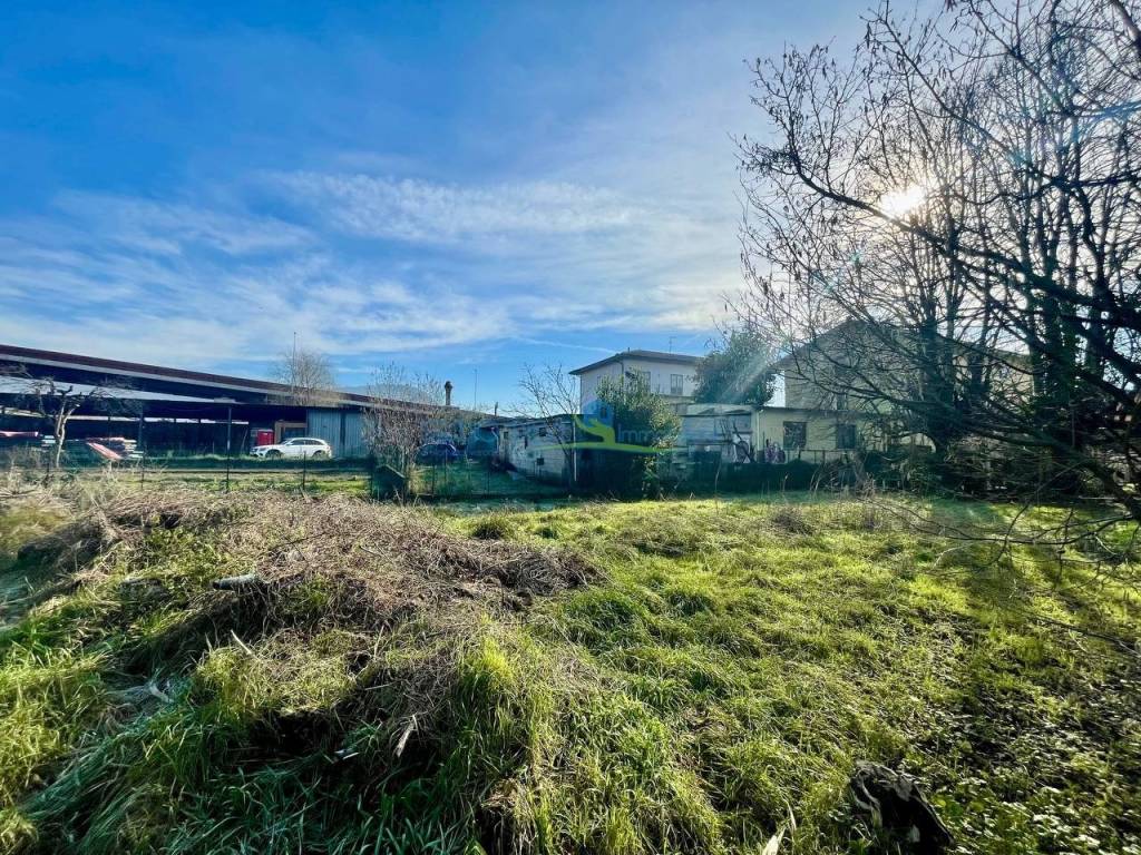 Terreno a Pieve a nievole in Via Empolese, 25 - Foto 2