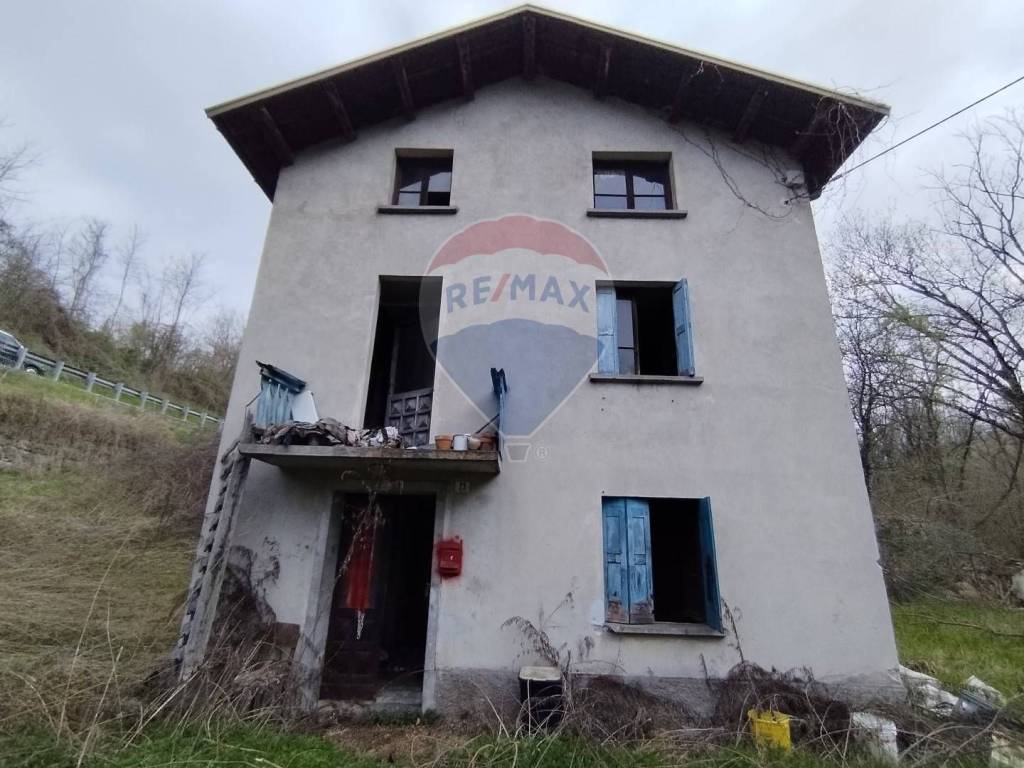 Casa indipendente a Belluno in via Orzes, 29 - Foto 2