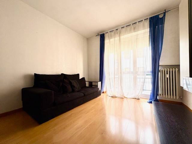 Appartamento a Novara in Via Costantino Perazzi, 57 - Foto 2