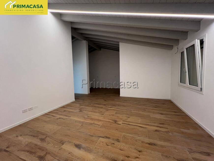 Appartamento a Veronella in VIA PIAZZA SAN GREGORIO, 1 - Foto 3