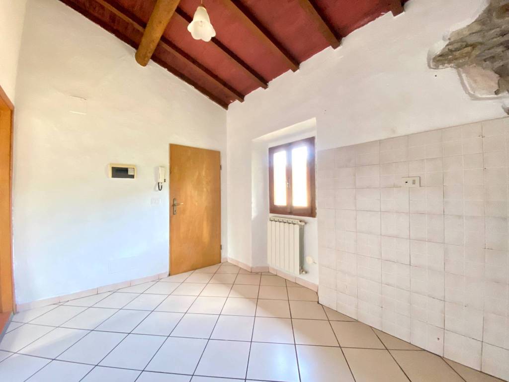 Appartamento a Pontassieve in Via Cesare Battisti - Foto 4